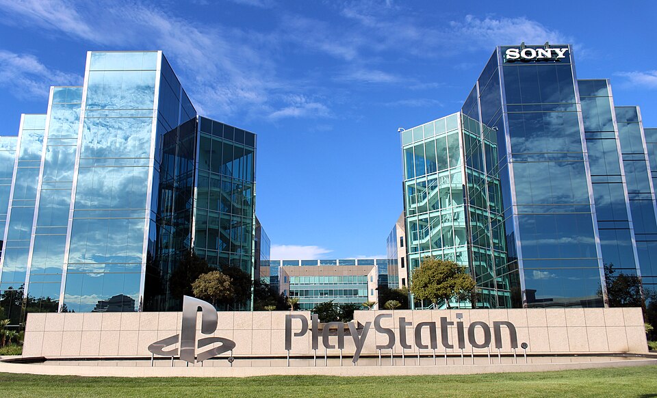 Hideaki Nishino, CEO of PlayStation, one of the top websites in the world.